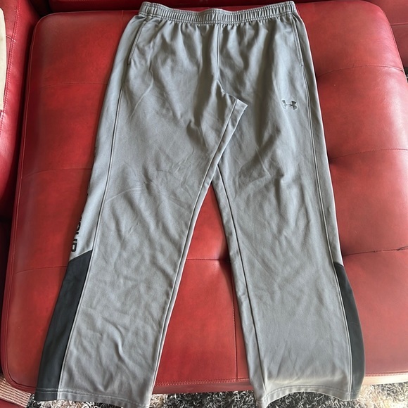 Under Armour YXL Sweatpants - Picture 1 of 5